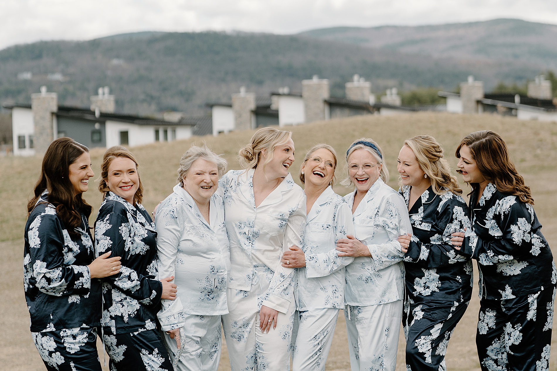 candid bridal party portraits