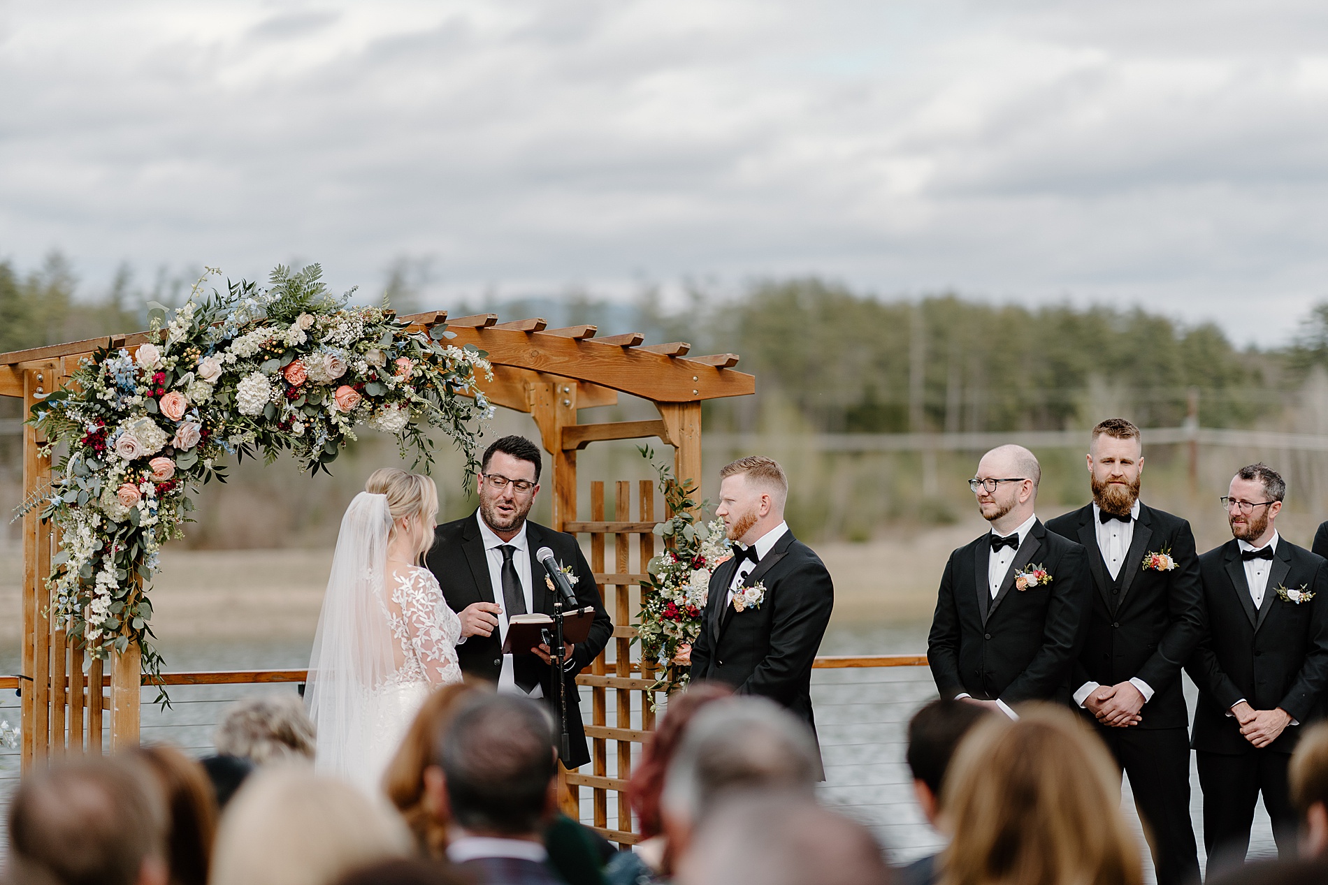 outdoor wedding ceremony 