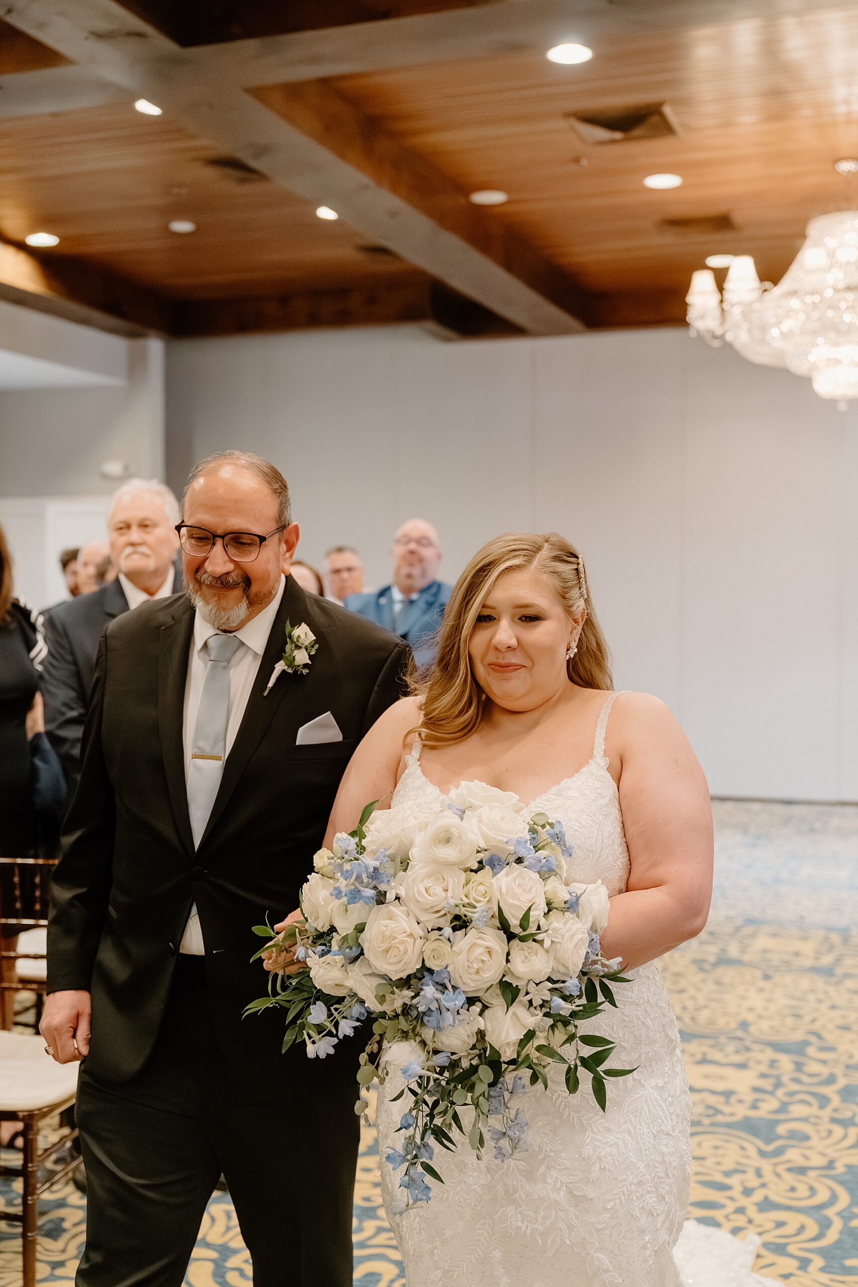 father walks daughter down the aisle 
